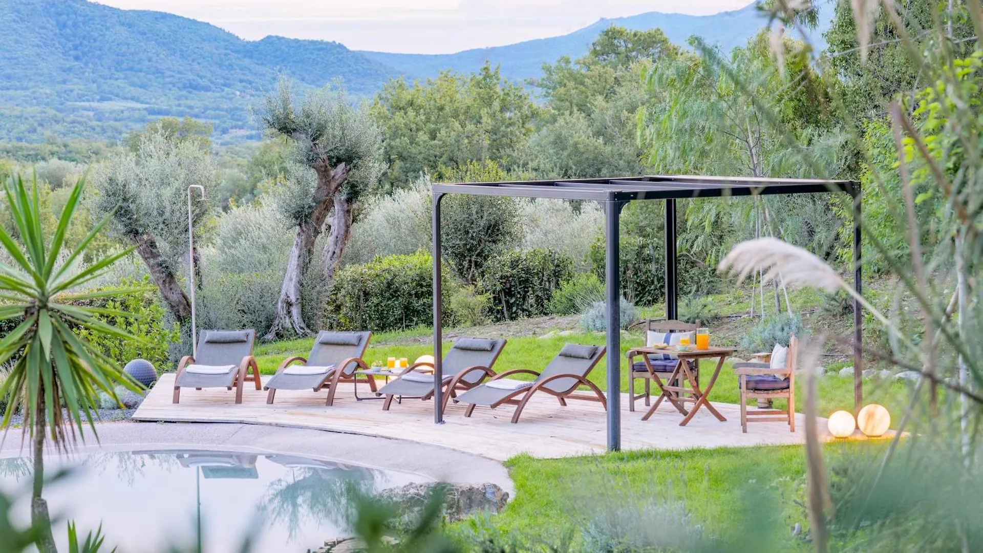 La Leopoldina 6, Emma Villas Gavorrano